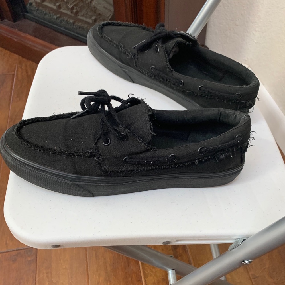 Black vans